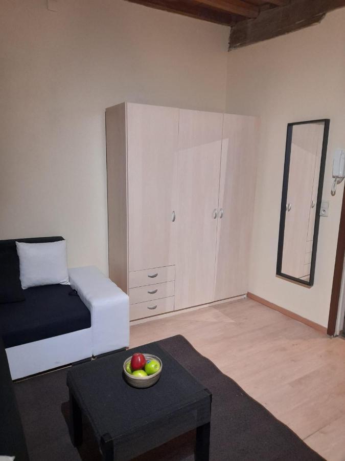 Cute,Cosy,Comfortable Studio In The Heart Of Antwerpen Daire Dış mekan fotoğraf